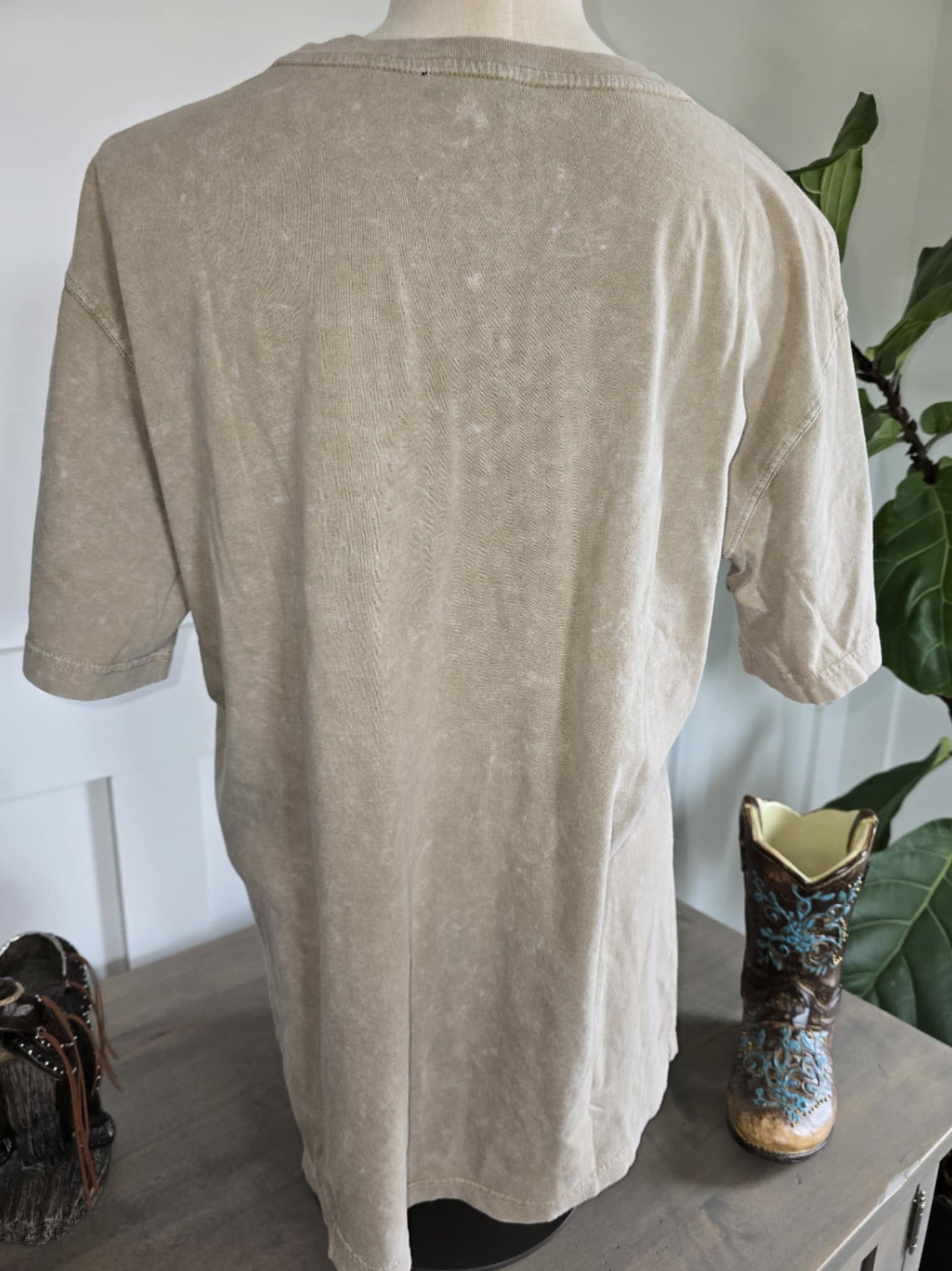 Cow Skull Leaf Camo Tee