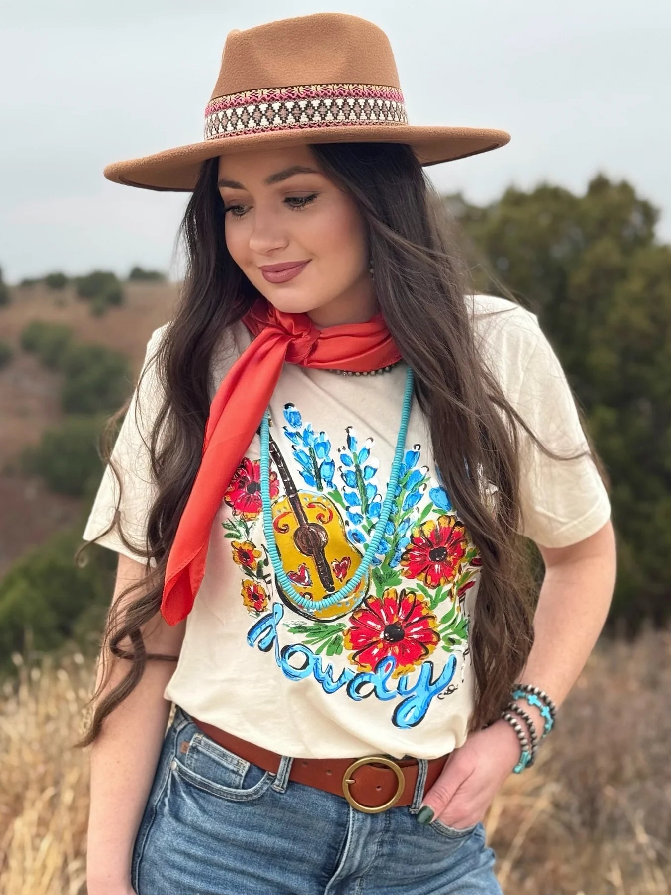 Bluebonnet Howdy Tee