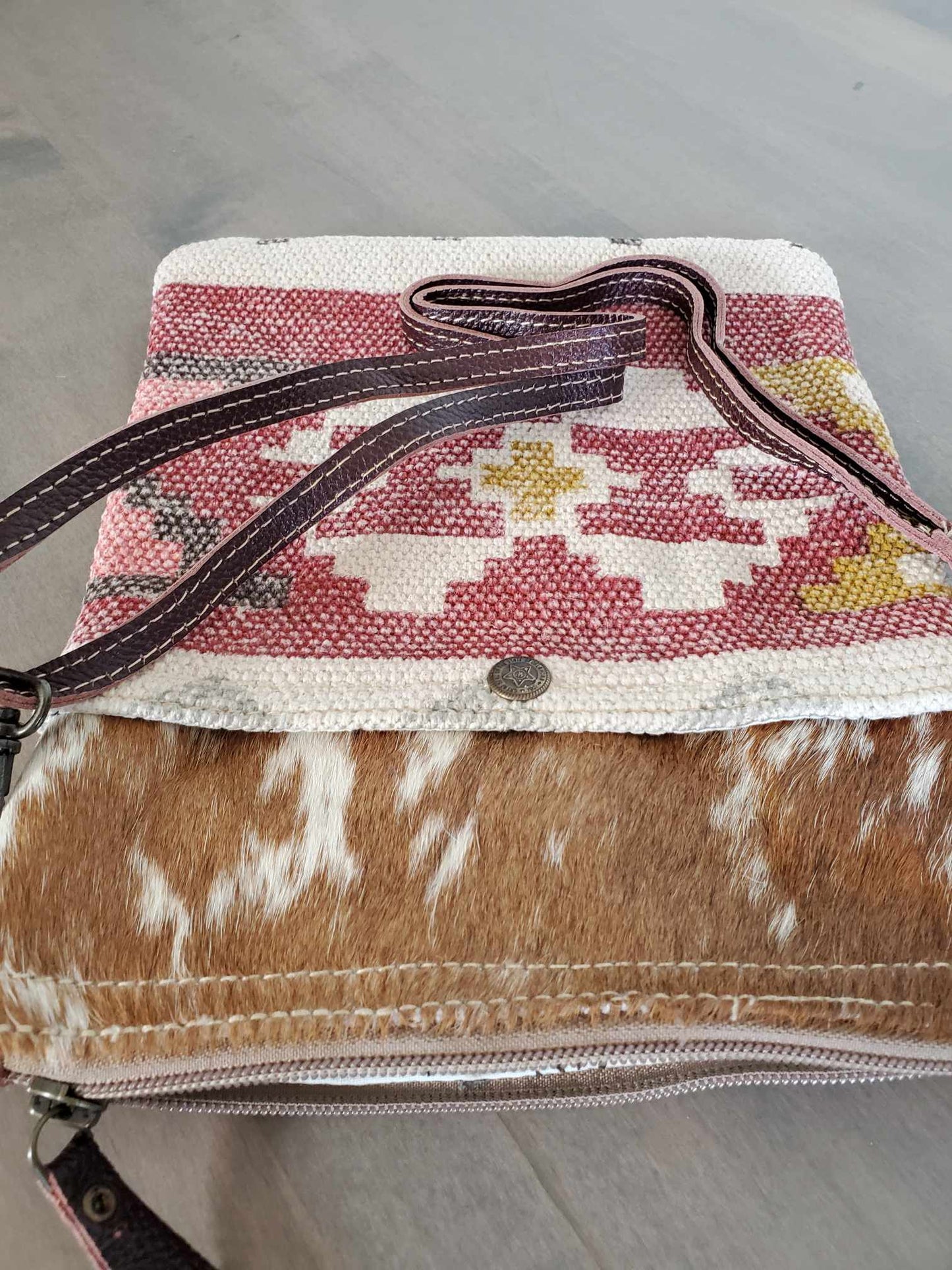 Lively Small Crossbody Bag