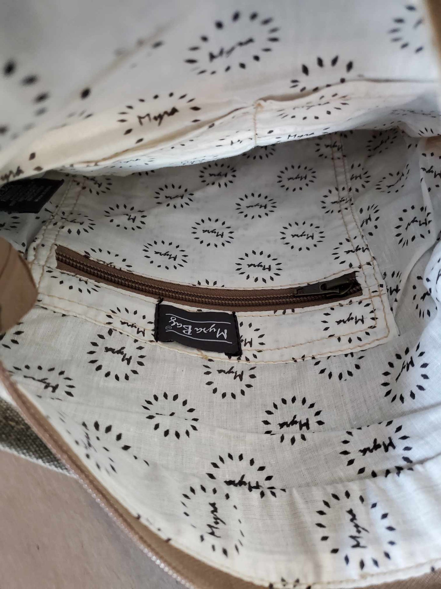 Singapore Port Of Call Crossbody