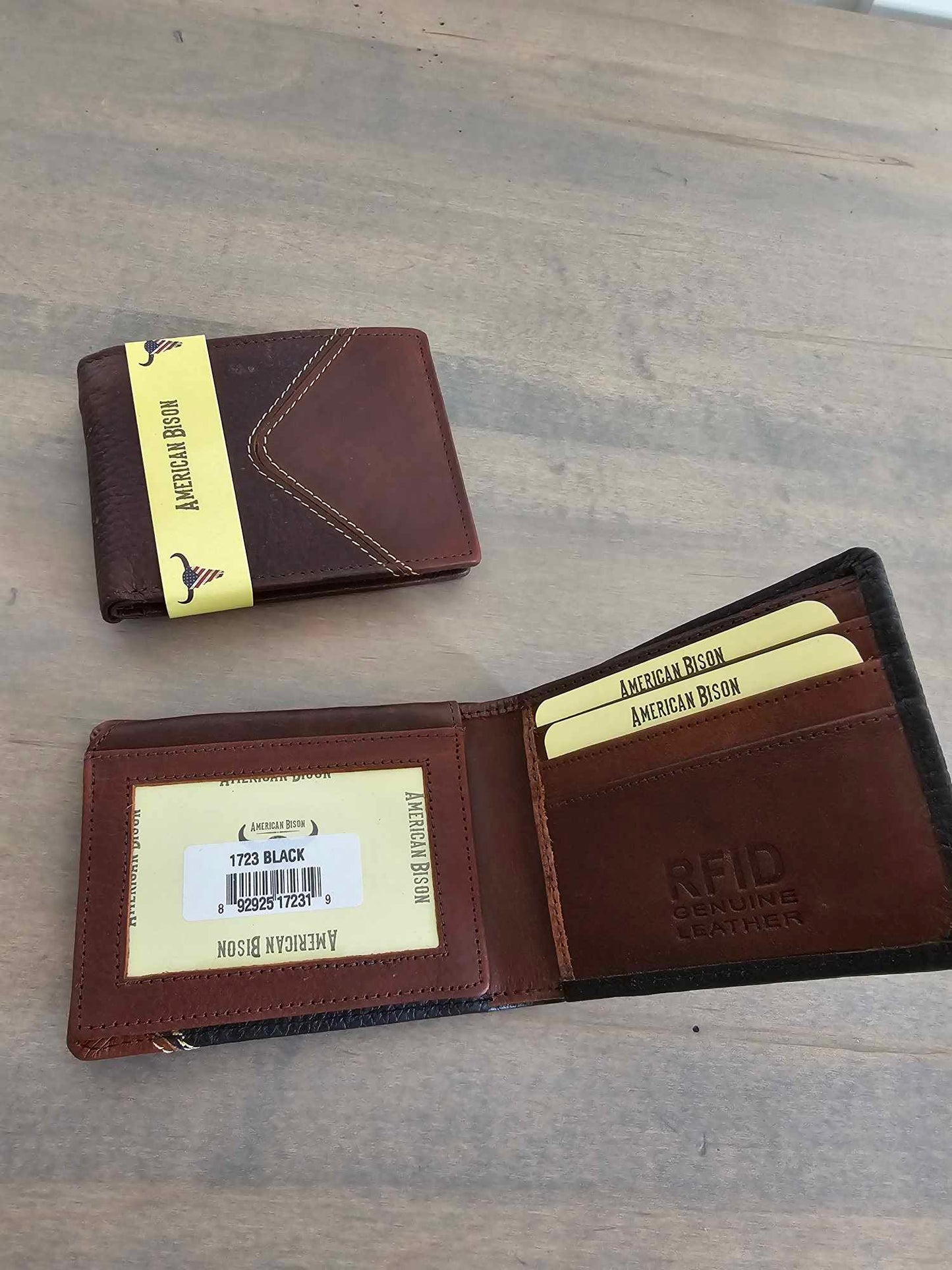 Bifold Milled/Cutout Wallet