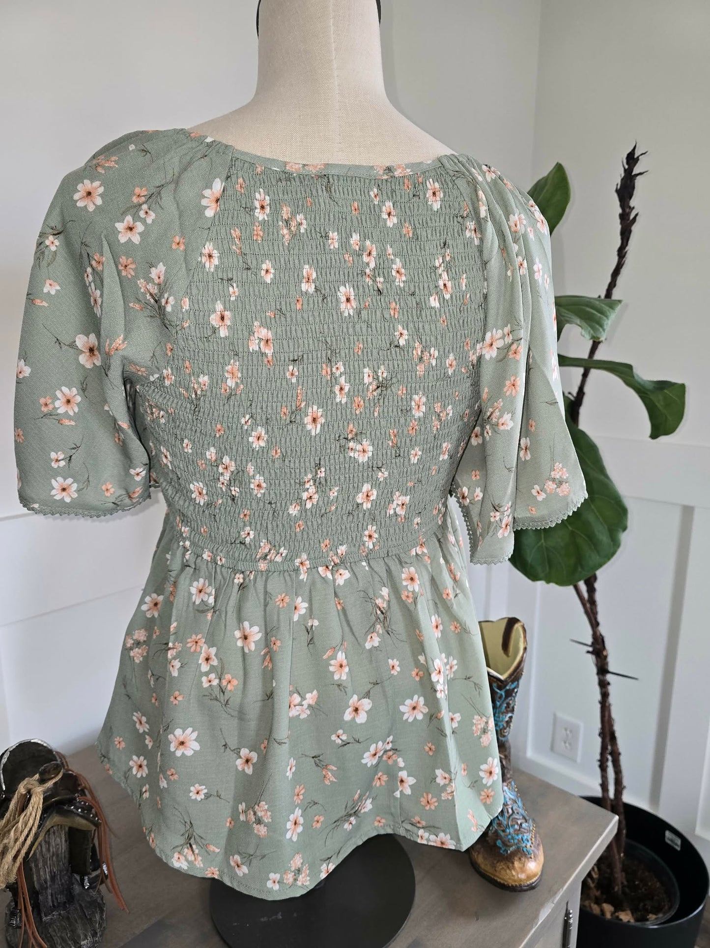 V-Neck Floral Peplum Top