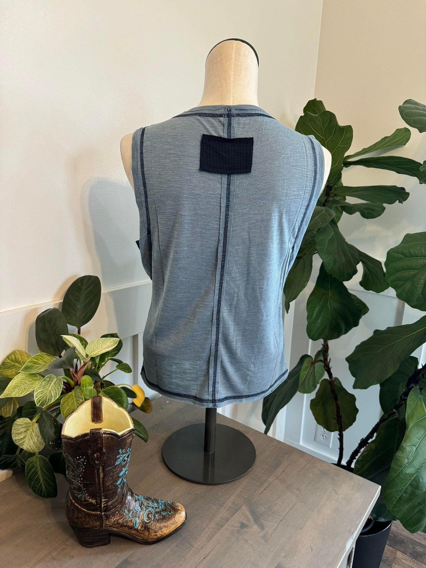 Mixed Texture Sleeveless Top