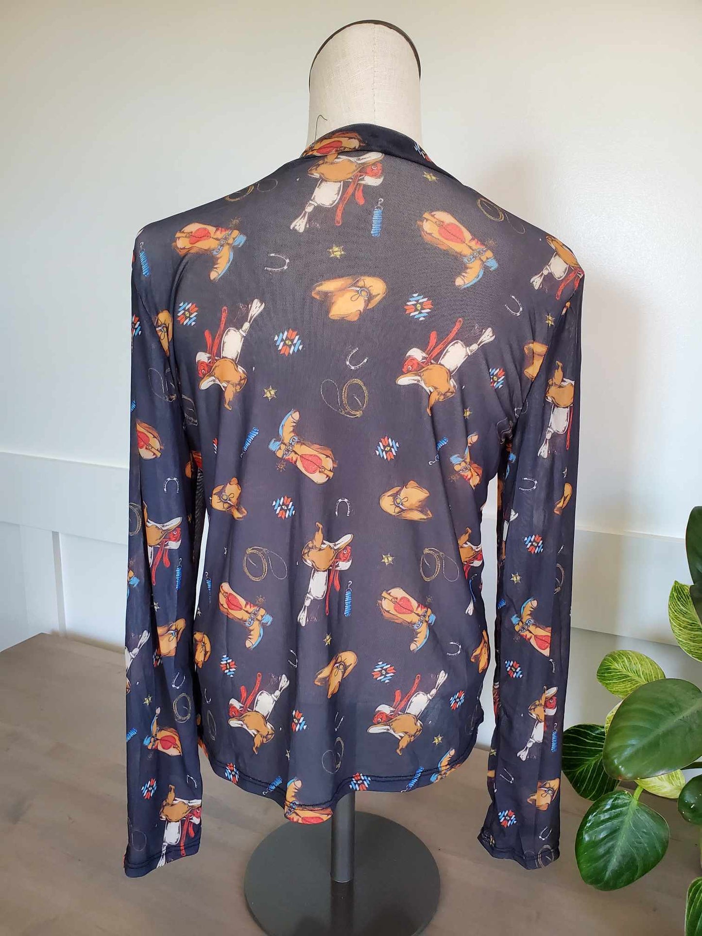 Boot and Saddle print Mesh Top