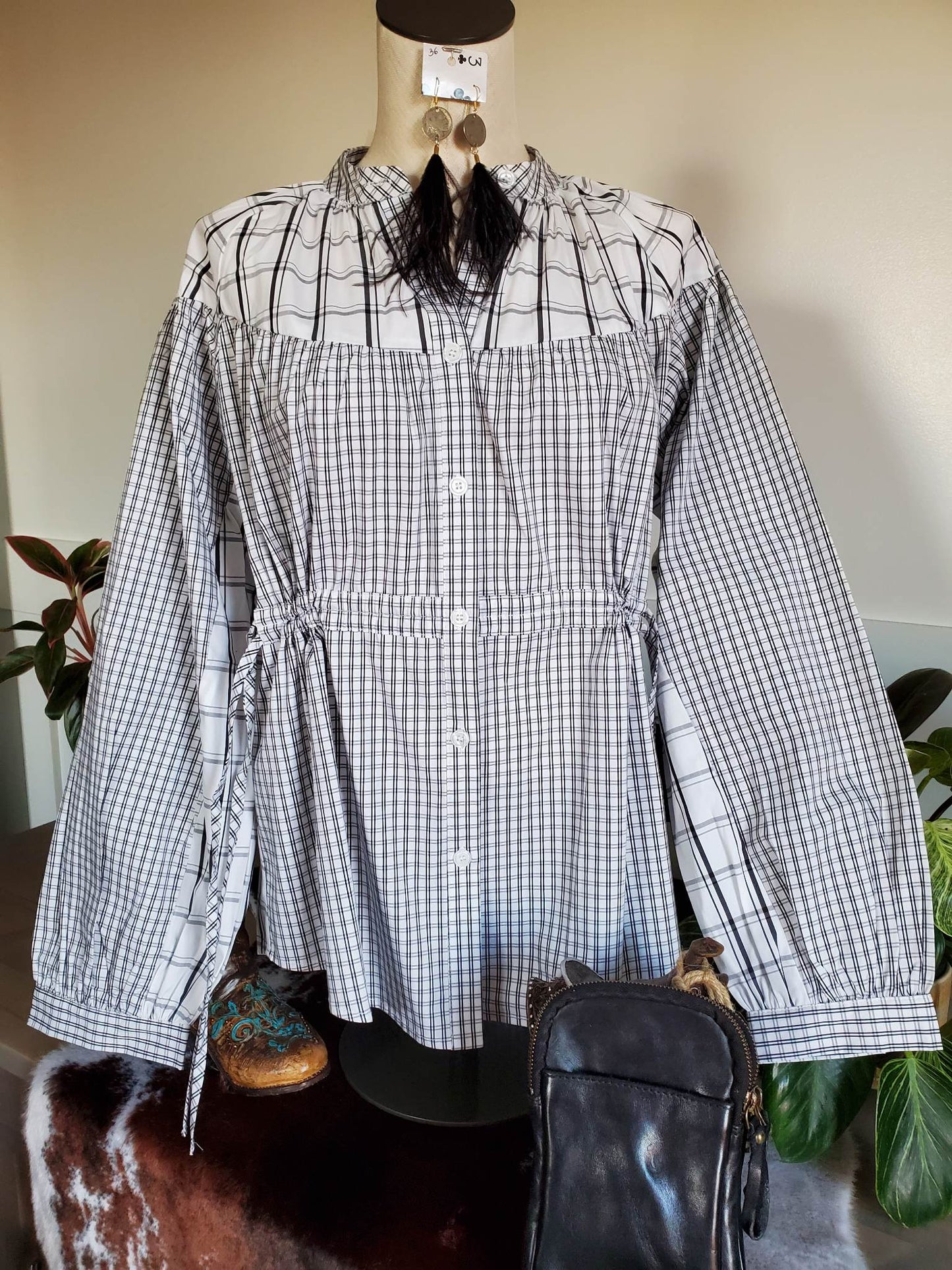 Plaid Ruched Waist Button Down Shirt