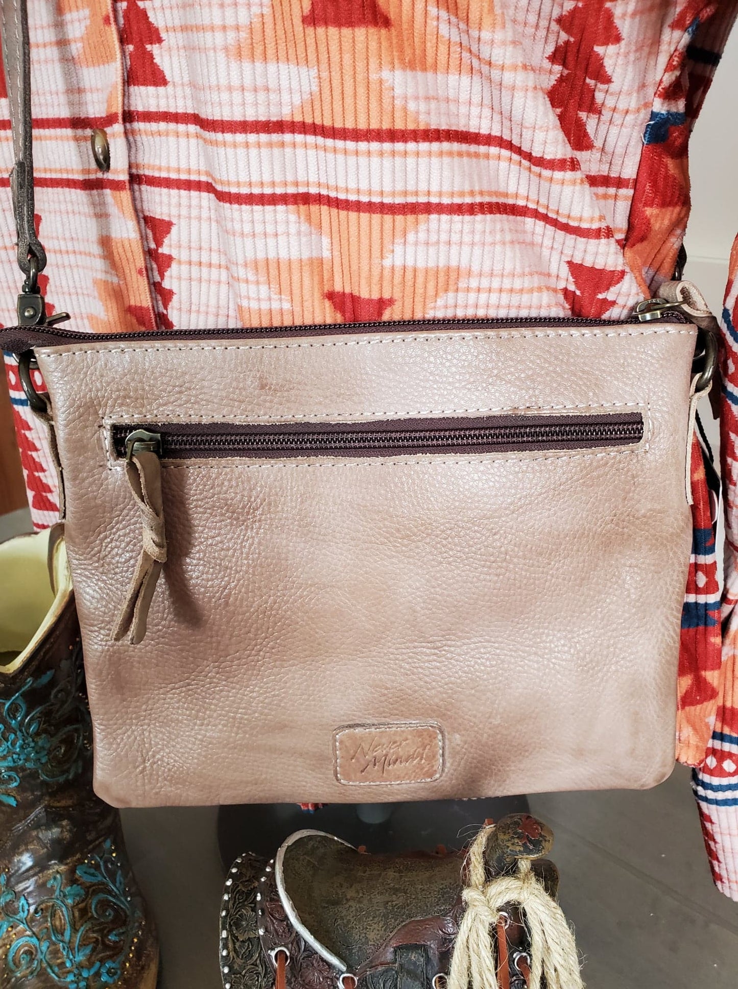 Tan/Beige Leather Crossbody Purse