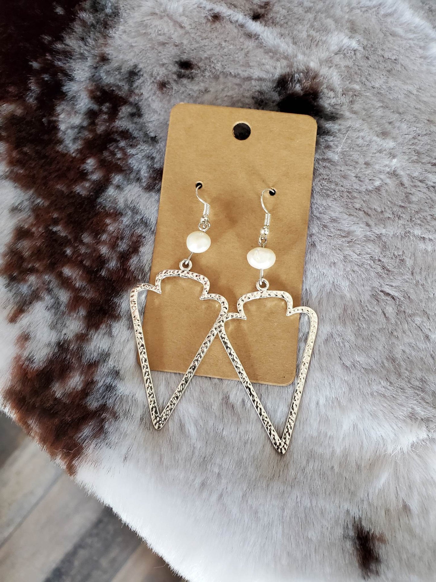 Pearl and Arrow Dangle Earrings