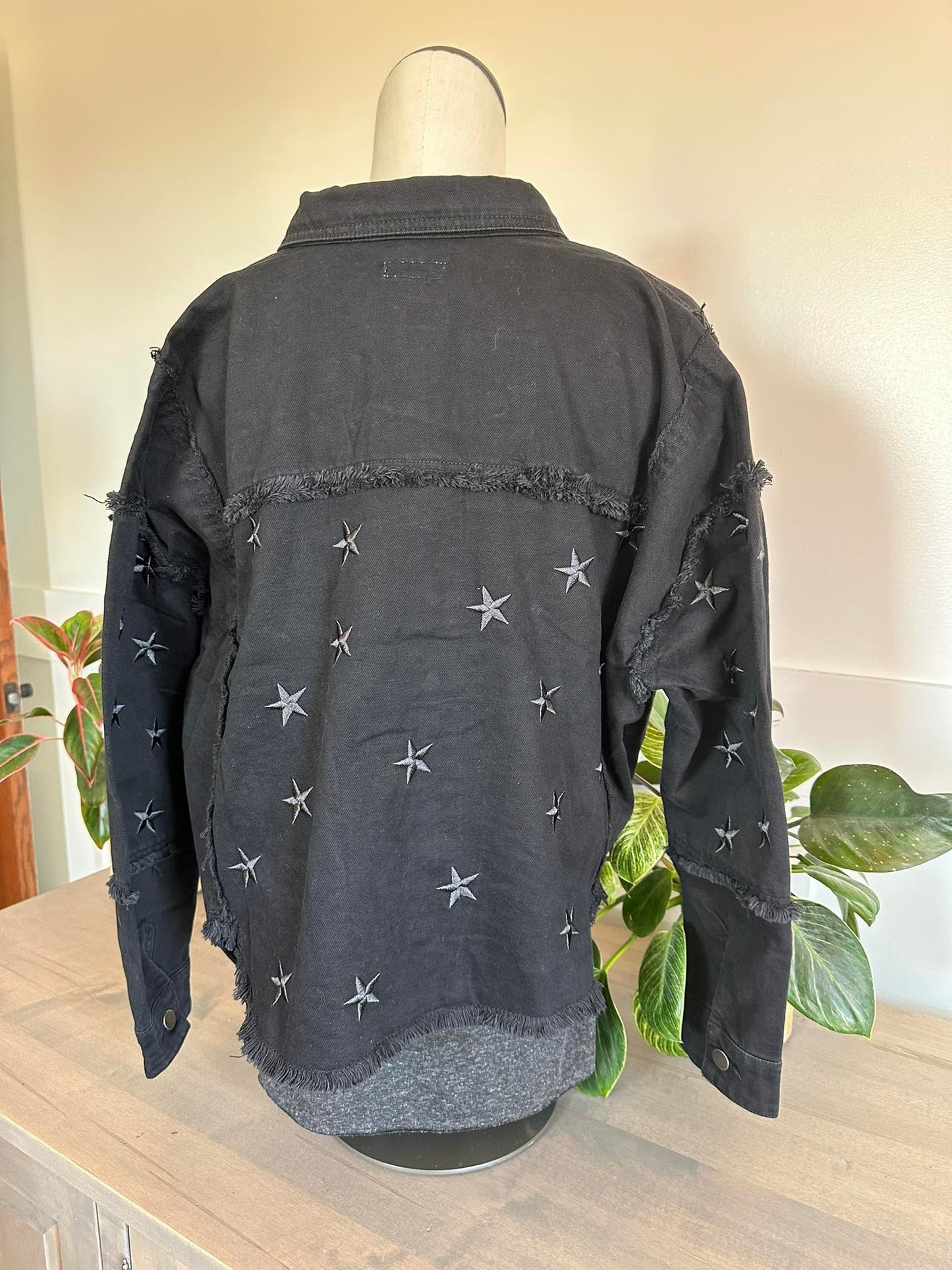Star Embossed Seam Frayed Black Jacket