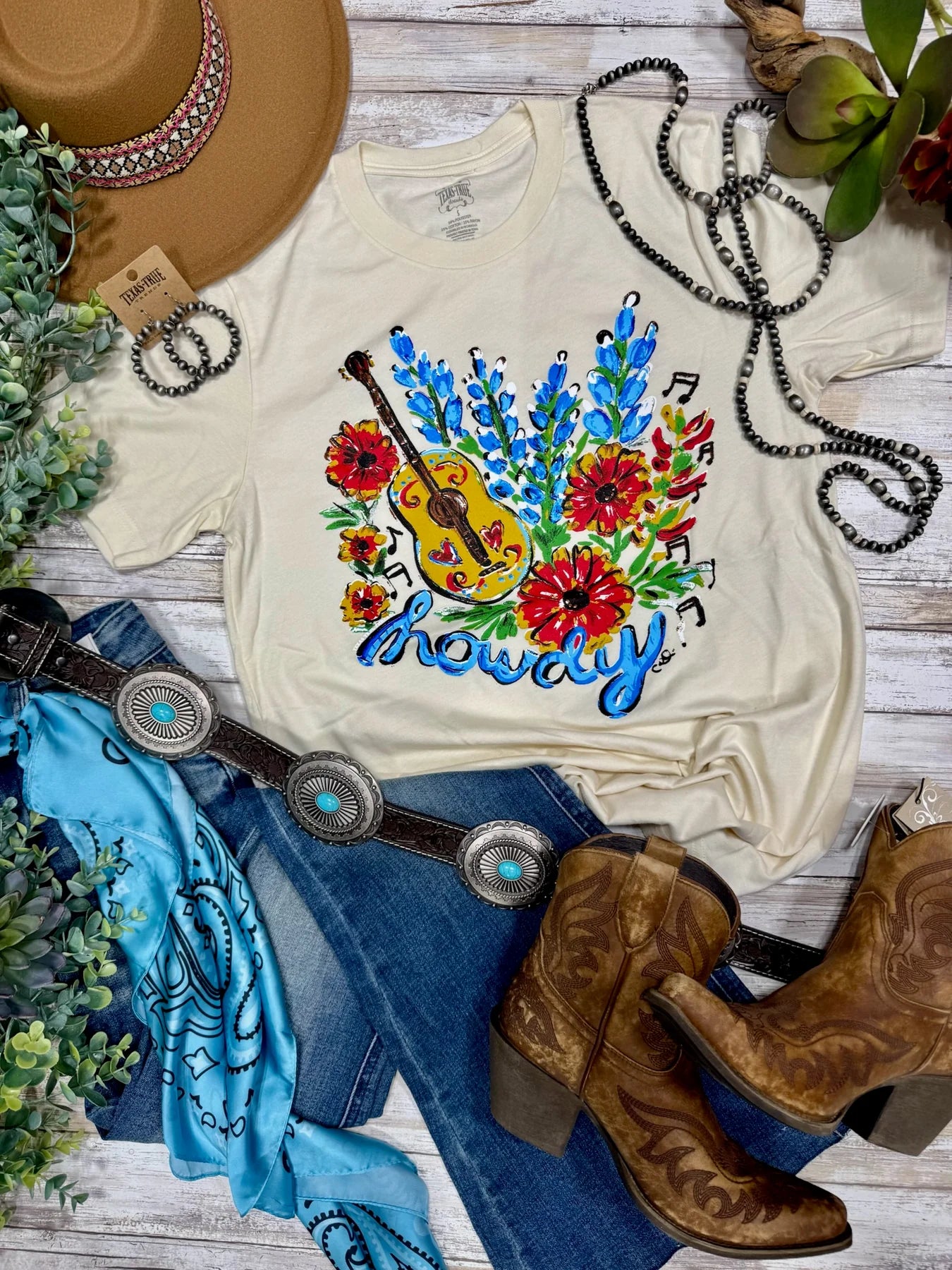 Bluebonnet Howdy Tee